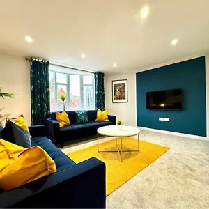 new-2-bedroom-ground-floor-easy-access.tophotelsbath.com/